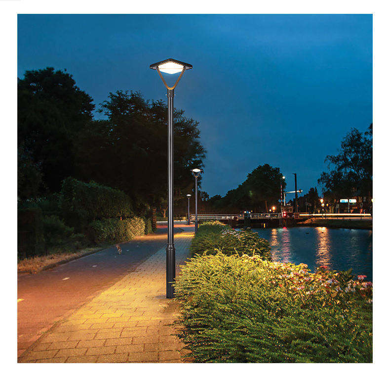 Square Plaza Solar Garden Light с опциями настройки и высокой цветовой температурой