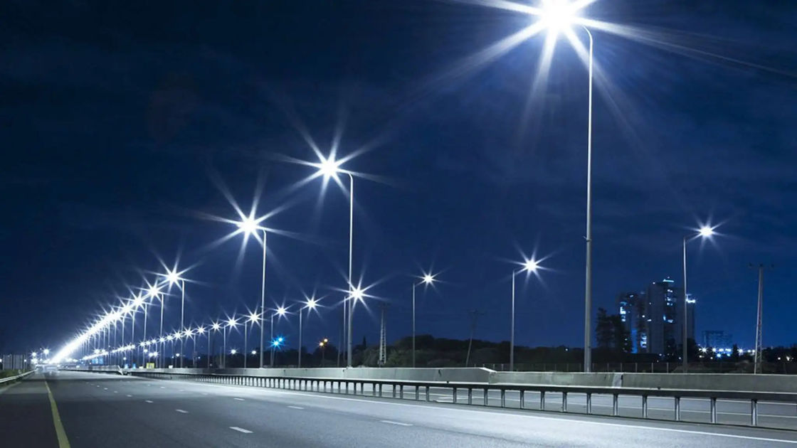 100 Вт 200 Вт 300 Вт солнечное уличное освещение All In One LED для наружного освещения водонепроницаемость IP67